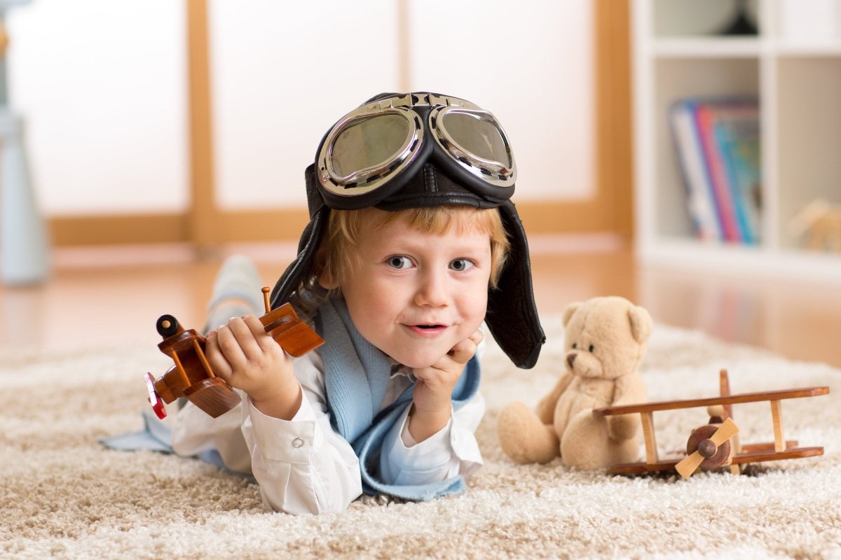 What to Tell Kids Before Staying at Another Home - The California Beach Co.