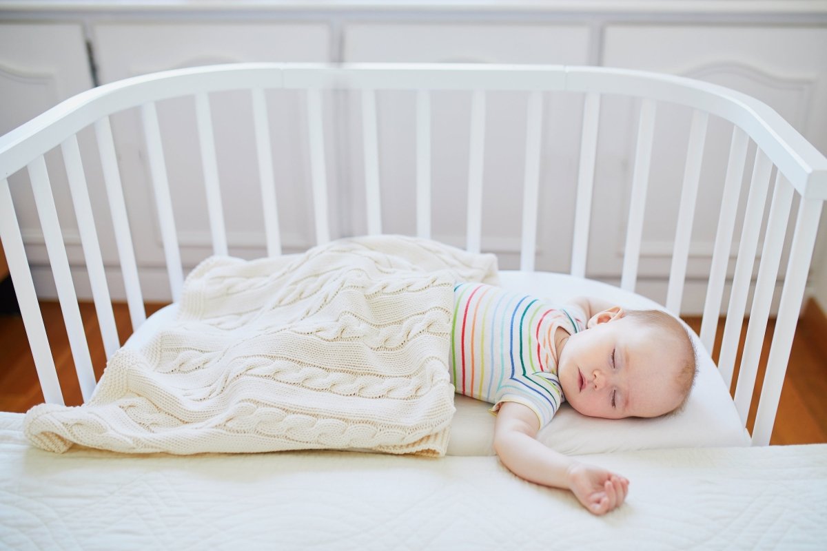 7 Ways to Help Your Baby Feel Comfortable When Staying at a Hotel - The California Beach Co.