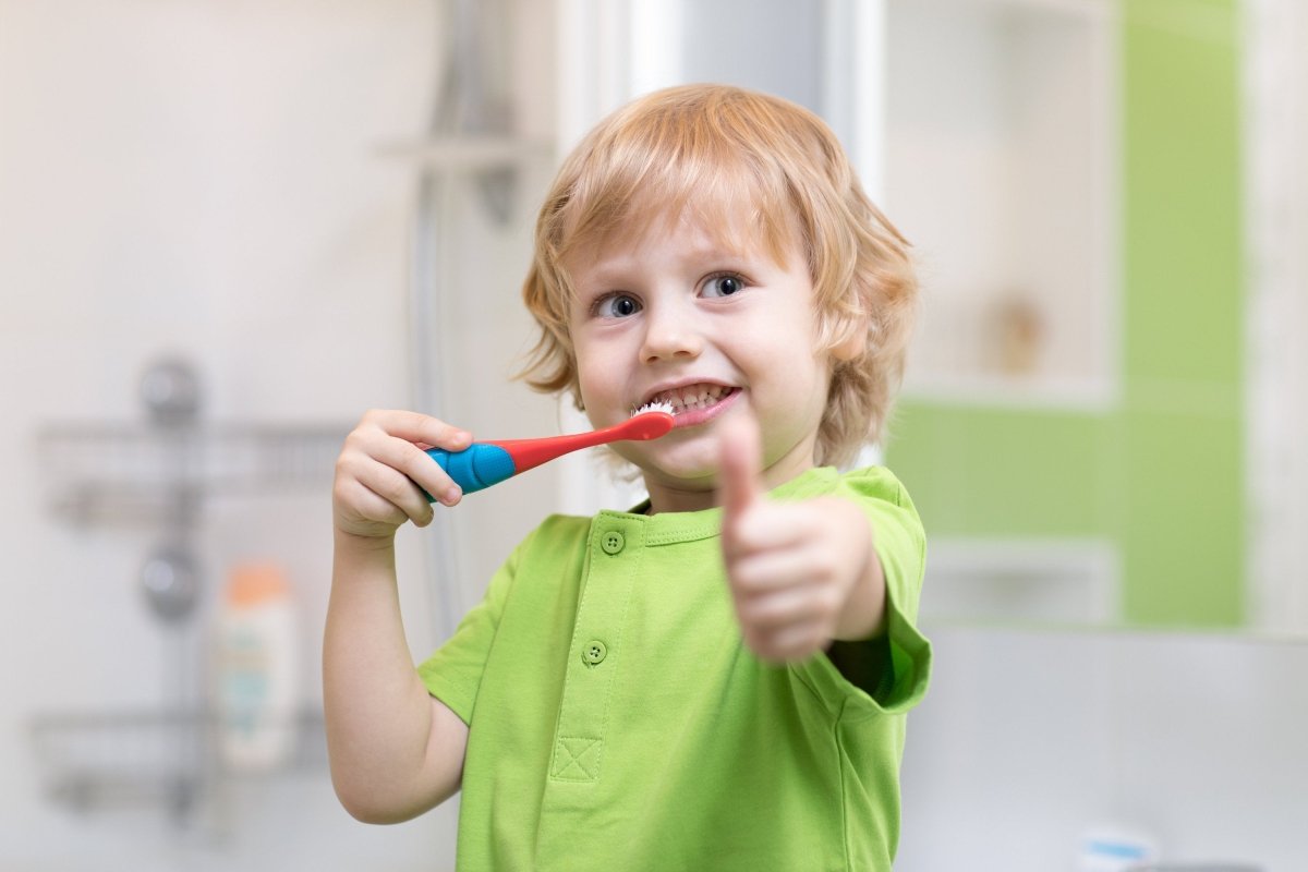 How to Instill Good Dental Habits in Children - The California Beach Co.