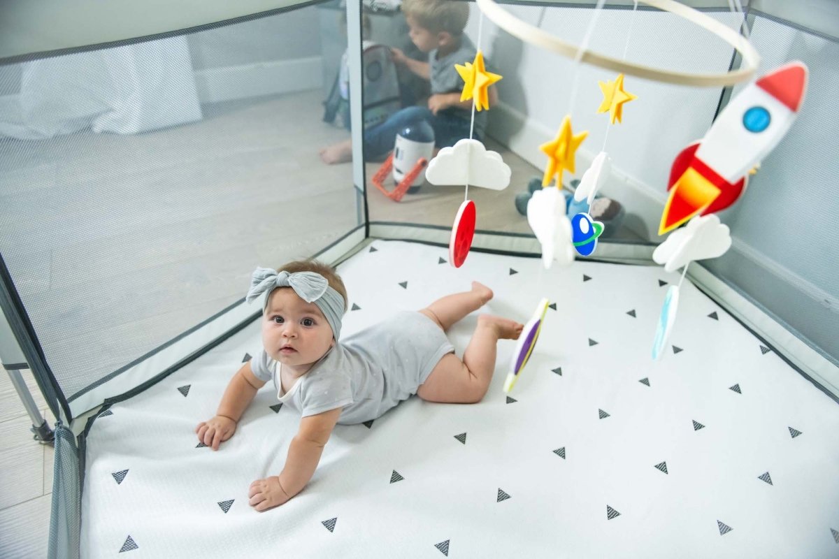 Sensory Time in The Pop ‘N Go Playpen: Try These Activities! - The California Beach Co.