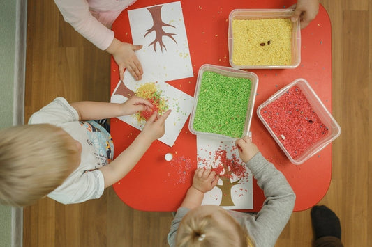 How to Keep Kids Entertained With Regular Household Items