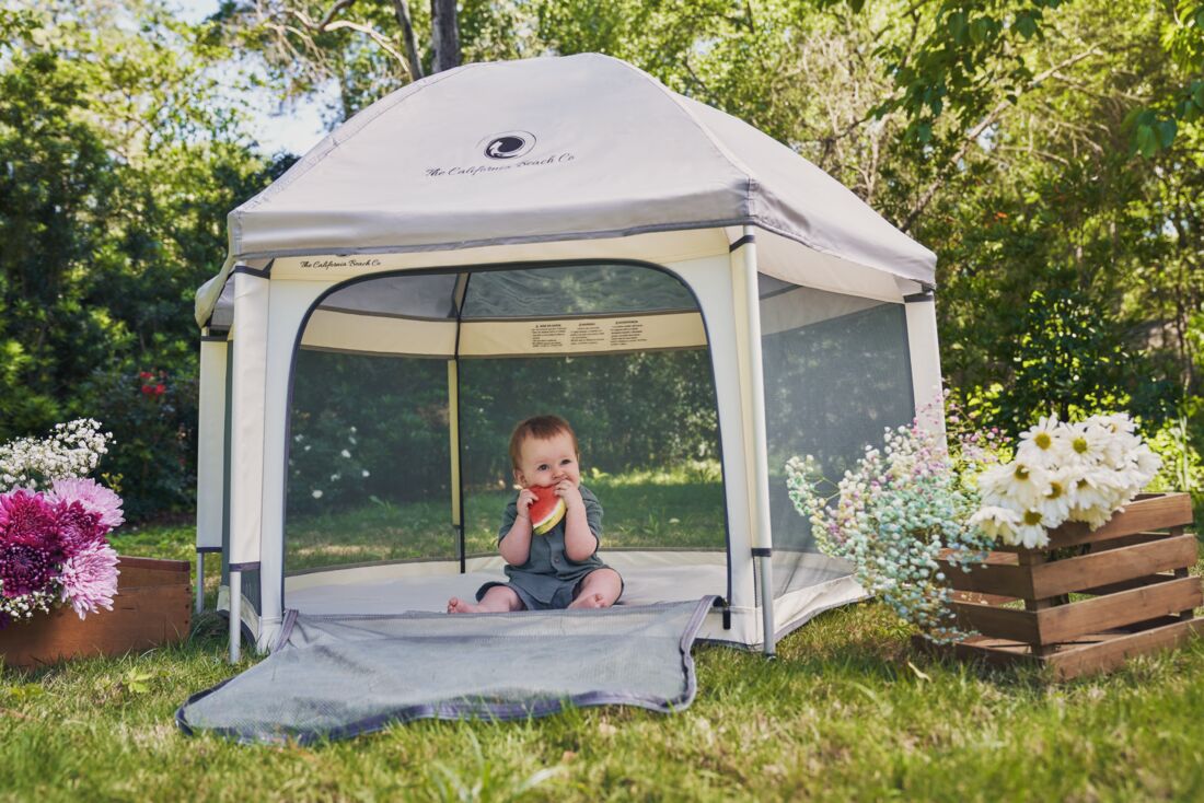the california beach co tent Pop 'N Go® Playpens & Play Mats