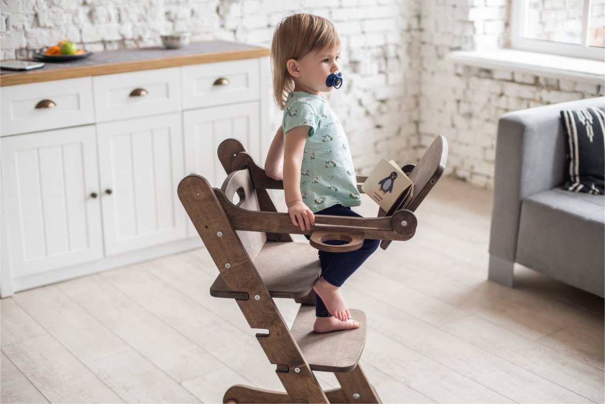 Growing Chair for Babies - Chocolate - The California Beach Co.